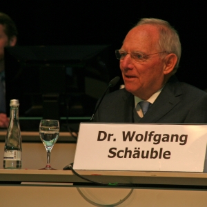 Dr. Schäuble begrüßt die Delegierten des Alpenvereins in Offenburg
